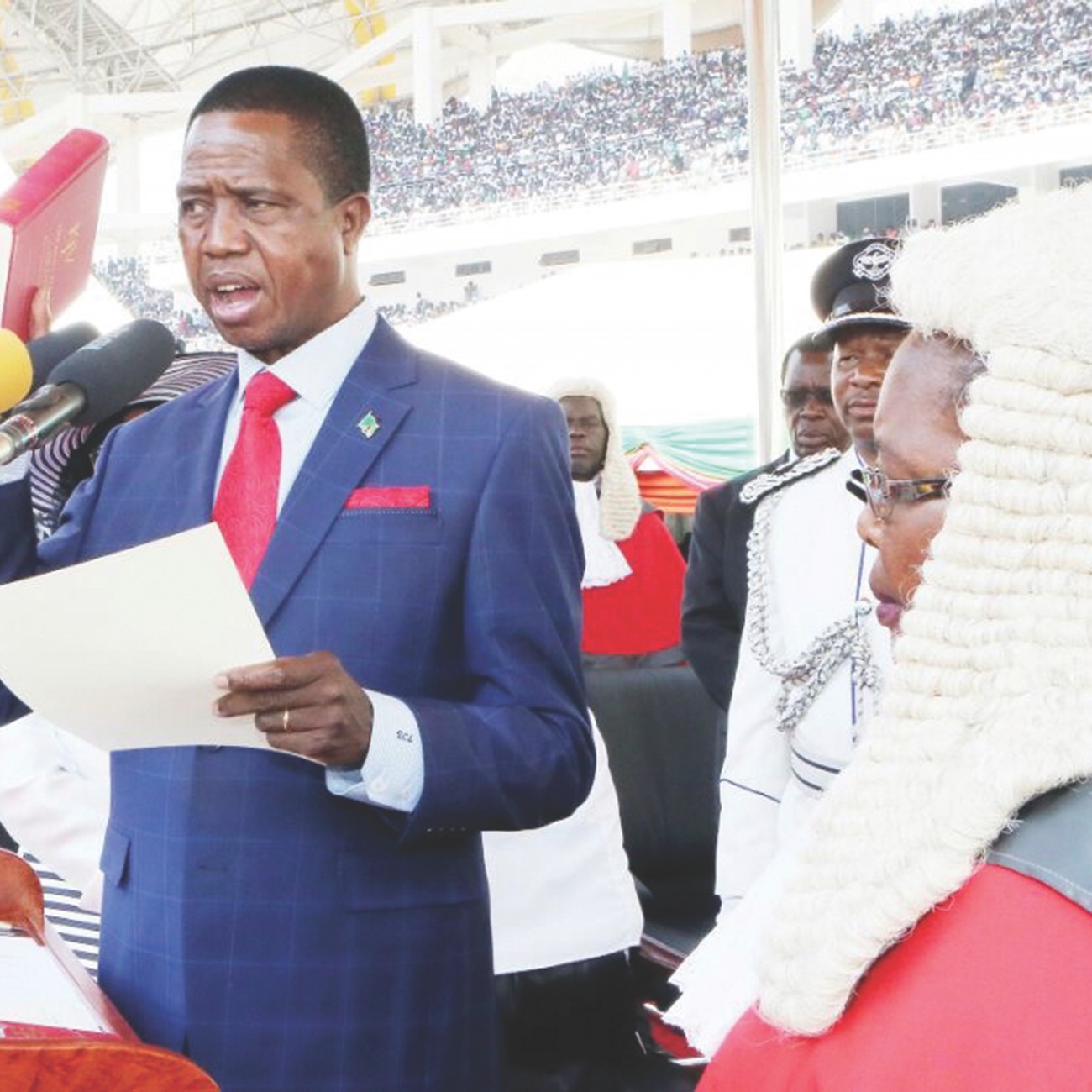 president-lungu-being-sworn-in-as-republican-prresident-by-the-chief-justice